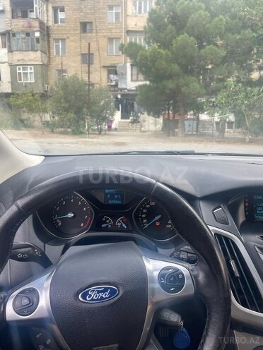 Ford Focus 2014, 142,000 km - 1.6 l - Bakı
