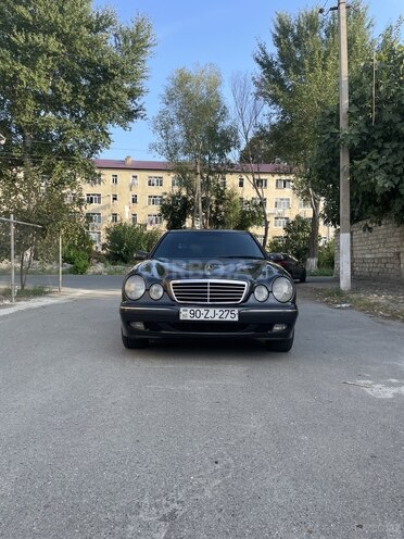 Mercedes E 280 2001, 393,700 km - 2.8 l - Bakı