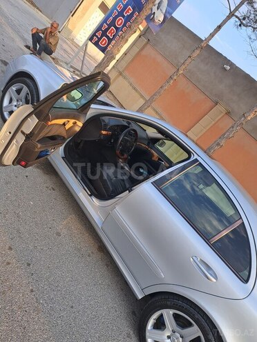 Mercedes E 220 2006, 259,852 km - 2.2 л - Bakı