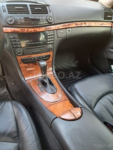 Mercedes E 220 2006, 259,852 km - 2.2 л - Bakı