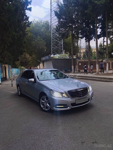 Mercedes E 200 2011, 235,525 km - 2.2 l - Bakı