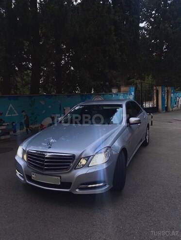 Mercedes E 200 2011, 235,525 km - 2.2 l - Bakı