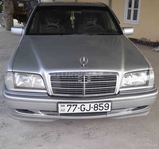 Mercedes C 180 1997, 300,000 km - 1.8 l - Saatlı