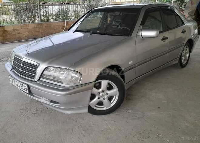 Mercedes C 180 1997, 300,000 km - 1.8 l - Saatlı