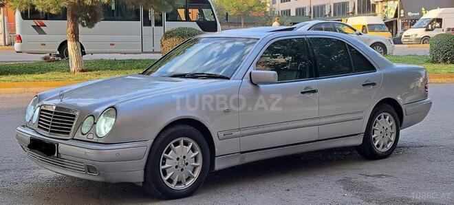 Mercedes E 240 1998, 315,500 km - 2.4 л - Sumqayıt