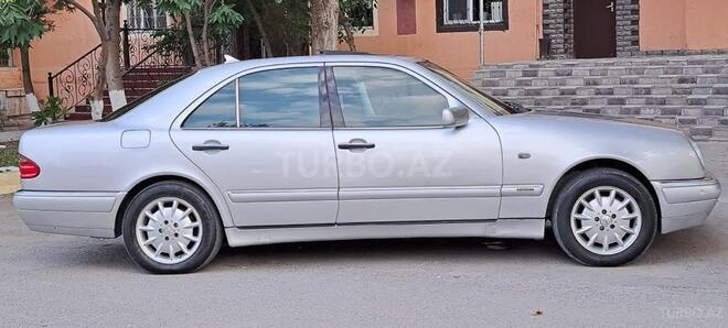 Mercedes E 240 1998, 315,500 km - 2.4 л - Sumqayıt