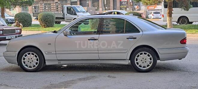 Mercedes E 240 1998, 315,500 km - 2.4 л - Sumqayıt