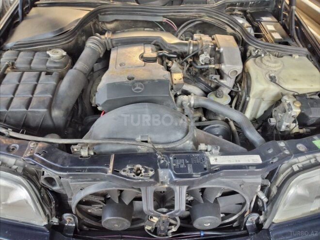 Mercedes C 180 1995, 249,411 km - 1.8 л - Bakı