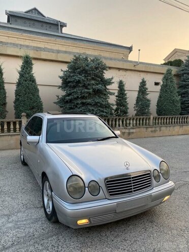 Mercedes E 230 1996, 375,000 km - 2.3 л - Bakı