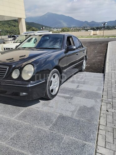 Mercedes E 240 1999, 278,106 km - 2.4 l - Bakı