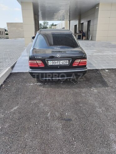 Mercedes E 240 1999, 278,106 km - 2.4 l - Bakı