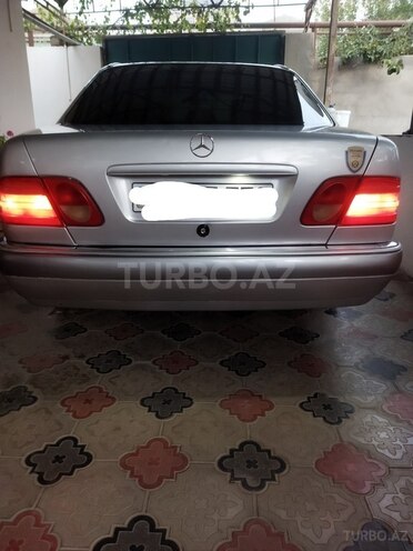 Mercedes E 320 1995, 398,000 km - 3.2 l - Bakı