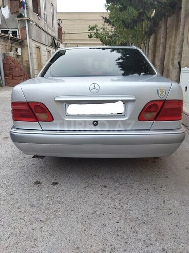 Mercedes E 320 1995, 398,000 km - 3.2 l - Bakı