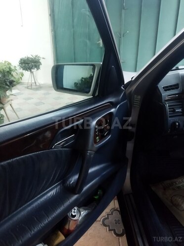 Mercedes E 320 1995, 398,000 km - 3.2 l - Bakı