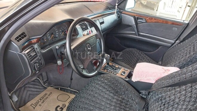 Mercedes E 230 1998, 454,510 km - 2.3 l - Bakı
