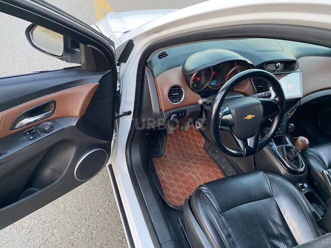 Chevrolet Cruze 2010, 256,000 km - 1.6 l - Lənkəran
