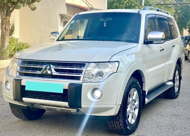 Mitsubishi Pajero 2010, 168,000 km - 3.5 l - Bakı