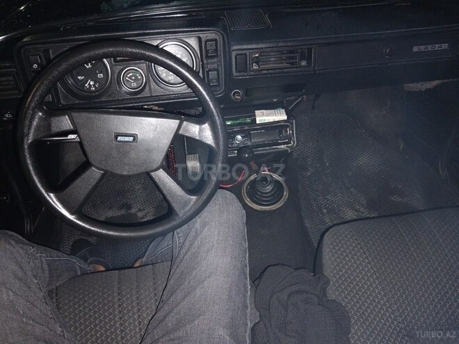 LADA (VAZ) 2105 2009, 13,050 km - 1.6 l - Quba