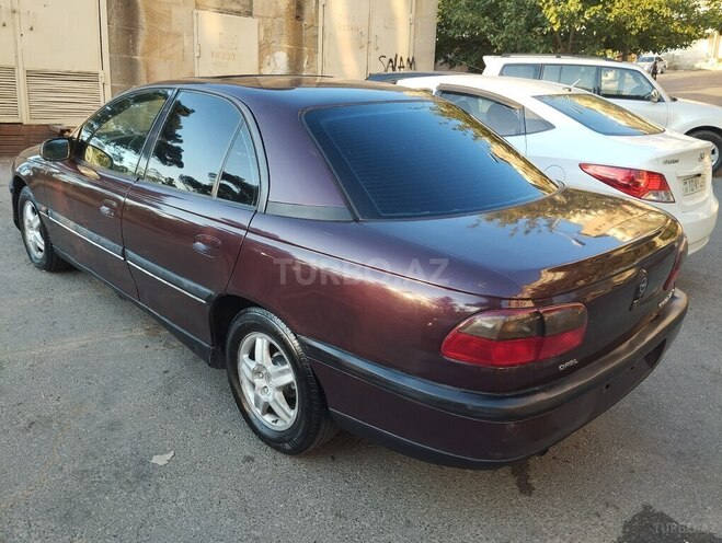Opel Omega 1995, 235,806 km - 2.0 л - Bakı