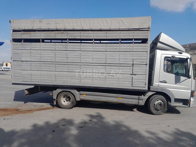 Mercedes Atego 815 2001, 640,000 km - 4.3 l - Bakı