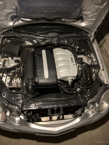 Mercedes E 220 2003, 450,000 km - 2.2 l - Bakı