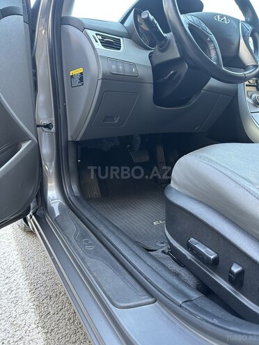 Hyundai Elantra 2013, 135,000 km - 1.8 l - Bakı