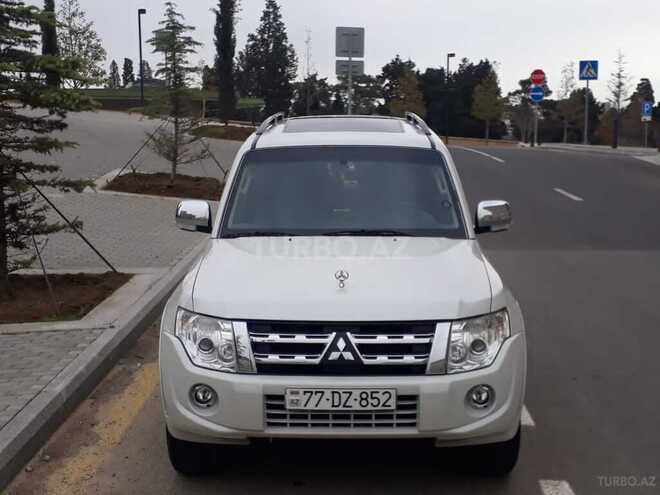 Mitsubishi Pajero 2013, 193,000 km - 3.0 л - Bakı