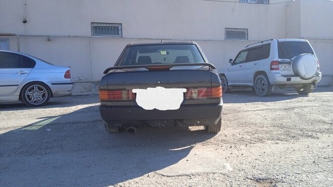 Mercedes 190 1992, 256,860 km - 2.0 l - Bakı
