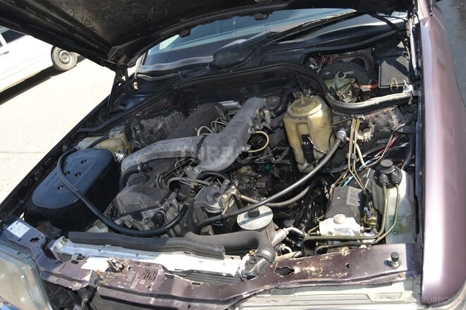 Mercedes E 300 1994, 432,567 km - 3.0 л - Bakı