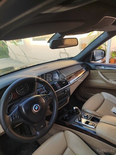 BMW X5 2009, 285,000 km - 4.8 л - Bakı