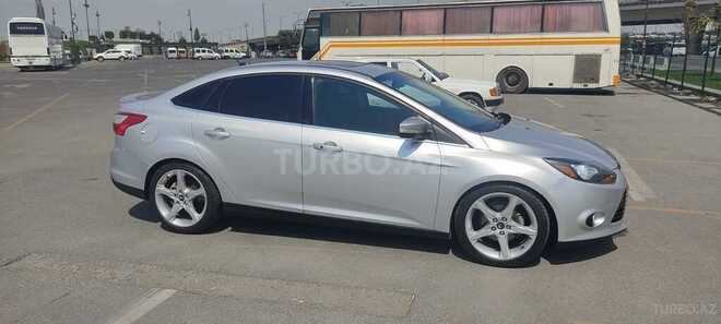 Ford Focus 2014, 226,000 km - 2.0 l - Bakı
