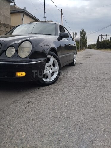 Mercedes E 240 2000, 499,580 km - 2.4 l - Bakı