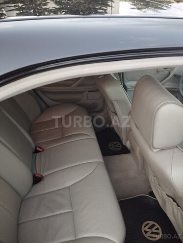 Mercedes E 240 2000, 499,580 km - 2.4 l - Bakı