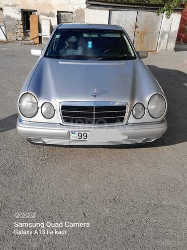 Mercedes E 240 1999, 490,000 km - 2.4 l - Bakı