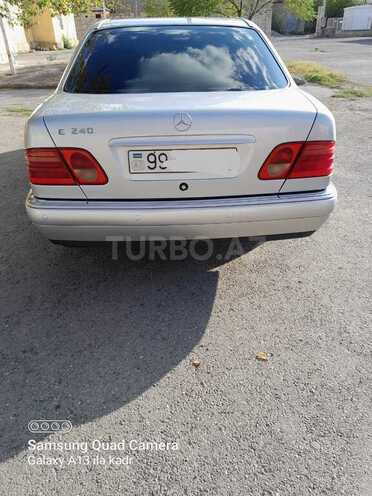 Mercedes E 240 1999, 490,000 km - 2.4 l - Bakı