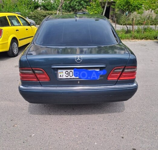 Mercedes E 200 1999, 617,000 km - 2.0 l - Sumqayıt