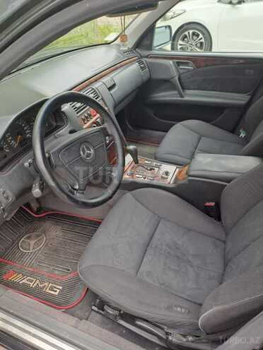 Mercedes E 200 1999, 617,000 km - 2.0 l - Sumqayıt