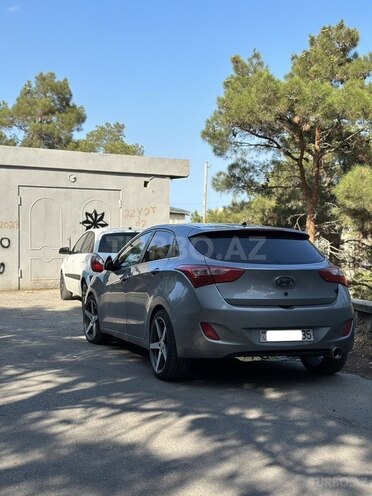 Hyundai i30 2011, 76,000 km - 1.6 l - Bakı