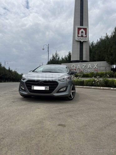 Hyundai i30 2011, 76,000 km - 1.6 l - Bakı