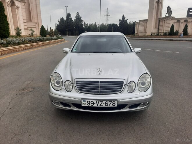 Mercedes E 220 2004, 258,000 km - 2.2 l - Gəncə