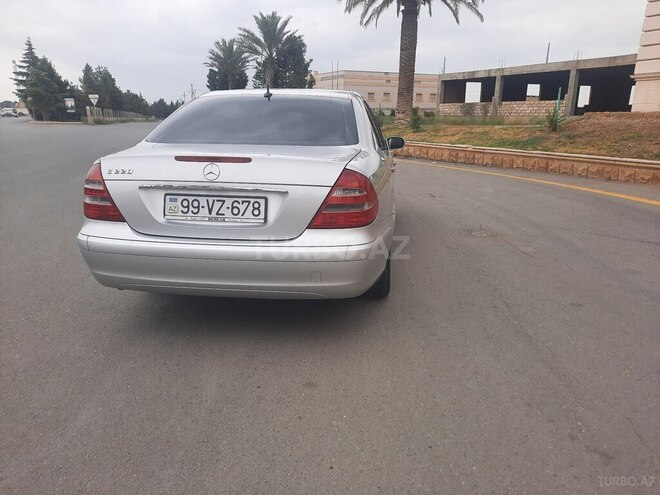 Mercedes E 220 2004, 258,000 km - 2.2 l - Gəncə