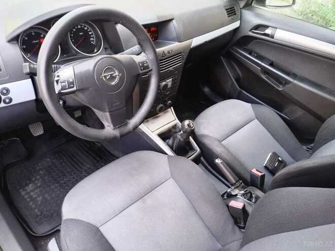 Opel Astra 2005, 200,000 km - 1.3 л - Bakı