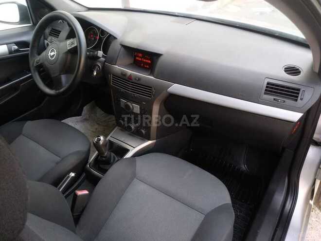 Opel Astra 2005, 200,000 km - 1.3 л - Bakı