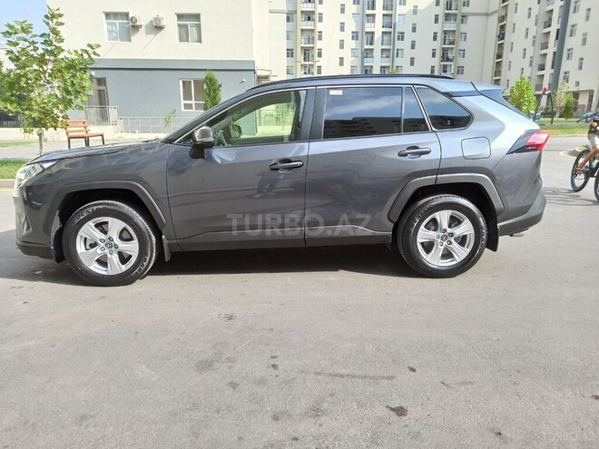 Toyota RAV4 2019, 95,000 km - 2.0 l - Gəncə