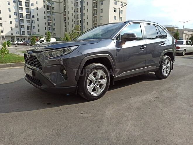 Toyota RAV4 2019, 95,000 km - 2.0 l - Gəncə