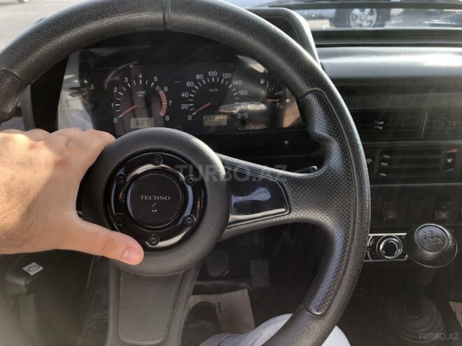 LADA (VAZ) Niva 2010, 241,000 km - 1.7 l - Xırdalan