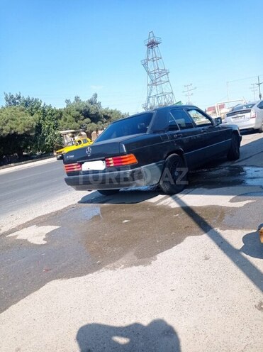 Mercedes 190 1992, 88,000 km - 2.0 л - Bakı