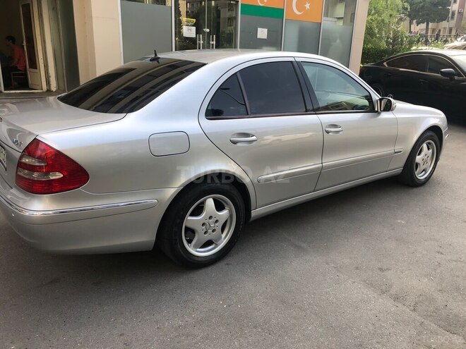 Mercedes E 200 2005, 310,000 km - 2.0 л - Bakı