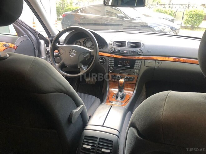 Mercedes E 200 2005, 310,000 km - 2.0 л - Bakı