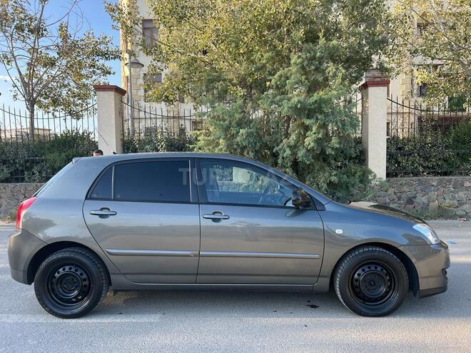Toyota Corolla 2005, 173,000 km - 1.4 l - Bakı